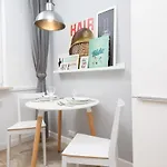 Zoliborz By Renters