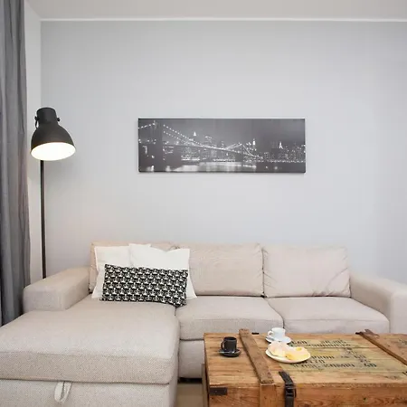 Zoliborz By Renters Lejlighed