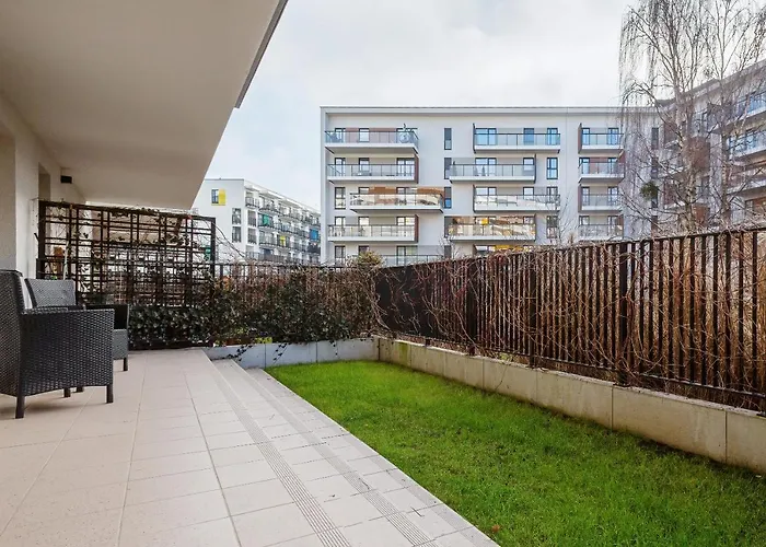 Apartment Zoliborz By Renters Warsaw