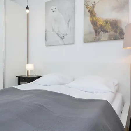 Apartment Zoliborz By Renters